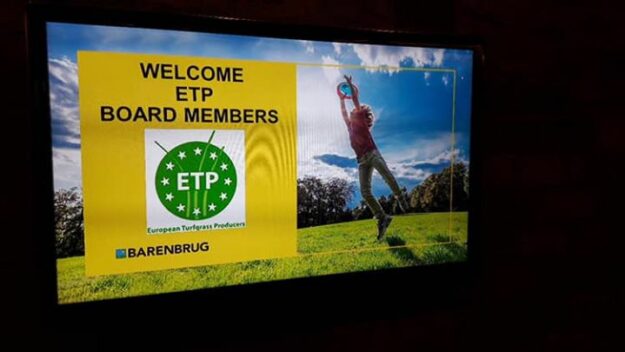 Gräsodlarn har varit på styrelsemöte i Holland och hann även med ett besök hos…