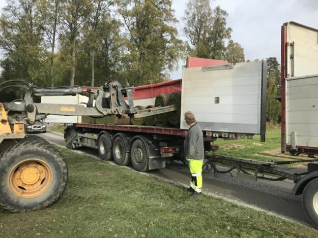 Storrulleleverans till Norrköping även denna vecka, tur att vi har god hjälp av Järna…