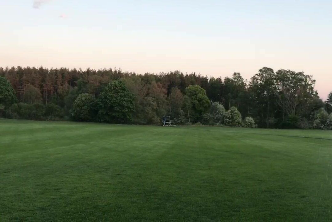 Torrt och varmt ute så vi är redan igång och vattnar️️