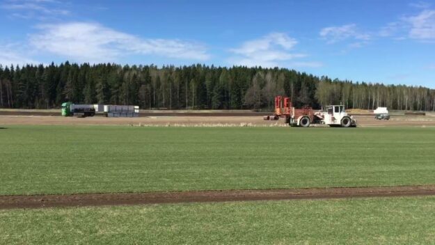 Kul att efterfrågan är så stor att vi får bortse från att det är…