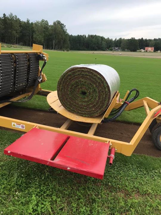 Vilket guldväder Vi hann med att ta upp Megarullar på förmiddagen innan regnet kom,…