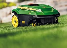 Robotklippare är något som vi starkt rekommenderar och en som ser ut såhär är…