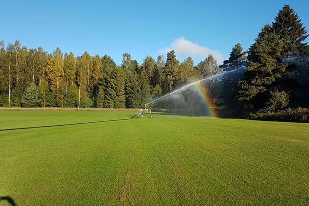 Ovanligt att bevattningen går i september️️